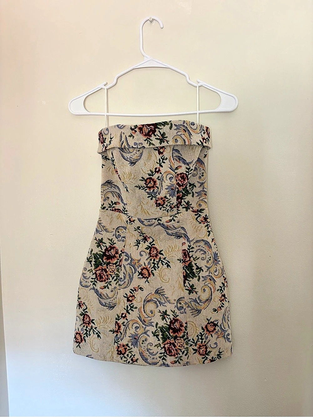 Edikted Floral Tapestry Lace Up Mini Dress